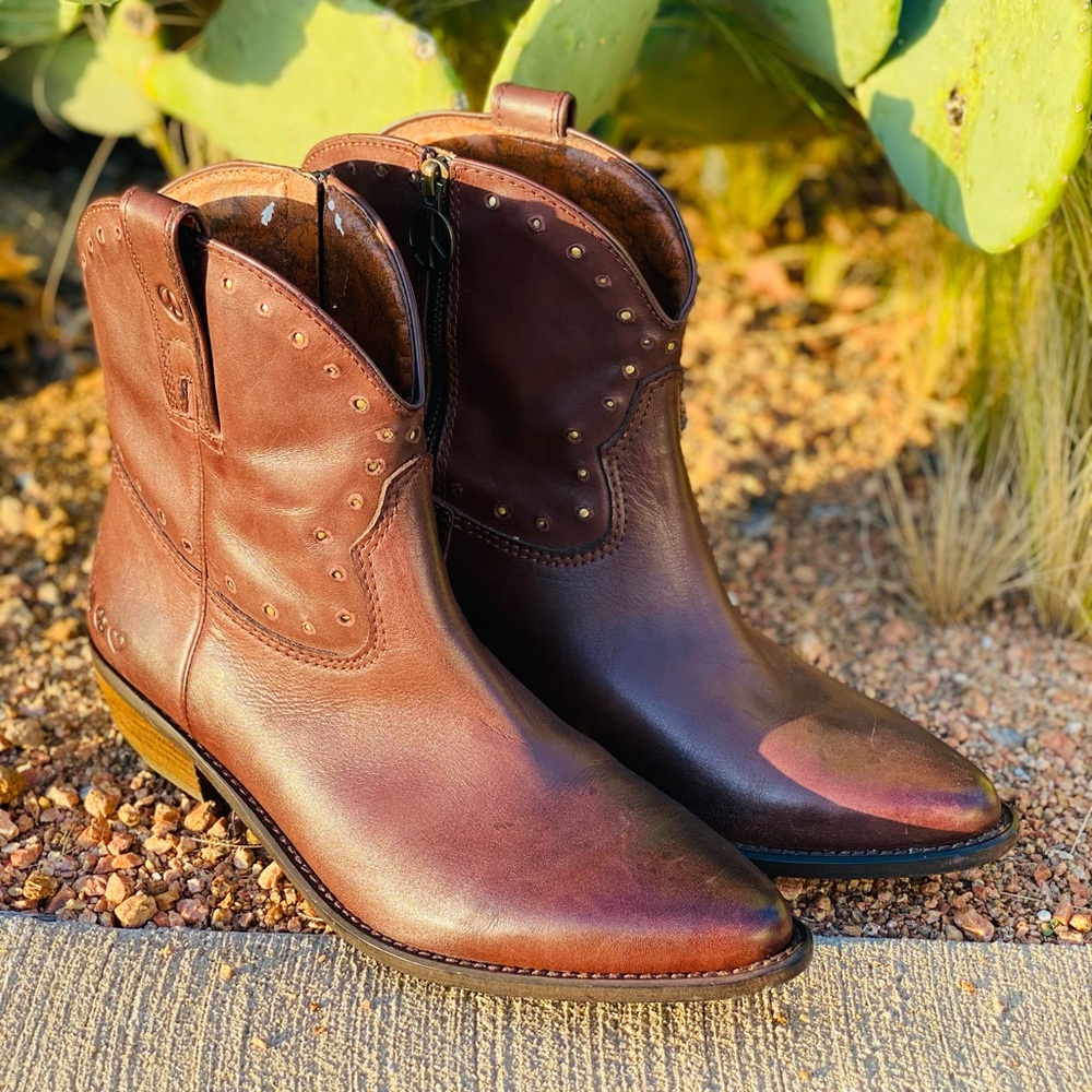Lucky brand cowboy boots